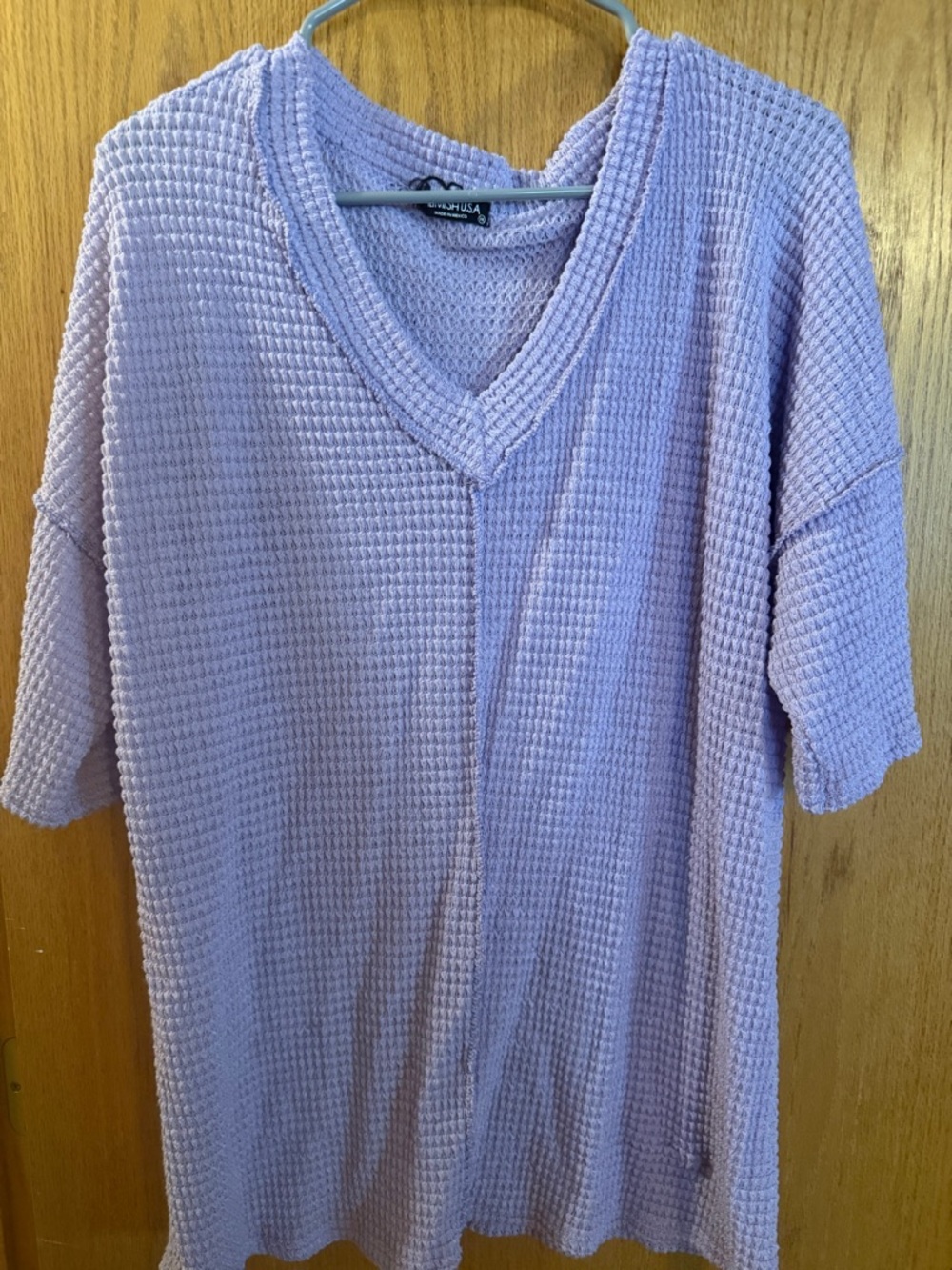 Women's Lavender Waffle V-Neck Shirt
